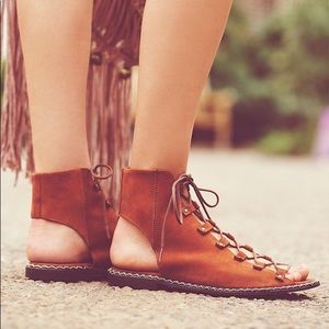 FREE PEOPLE GLADIATOR SANDALS